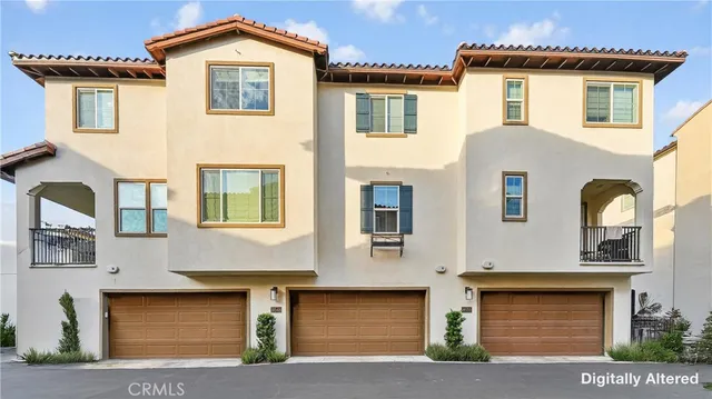 $1,039,999 | 10548 Acorn Place, Los Alamitos, CA 90720
