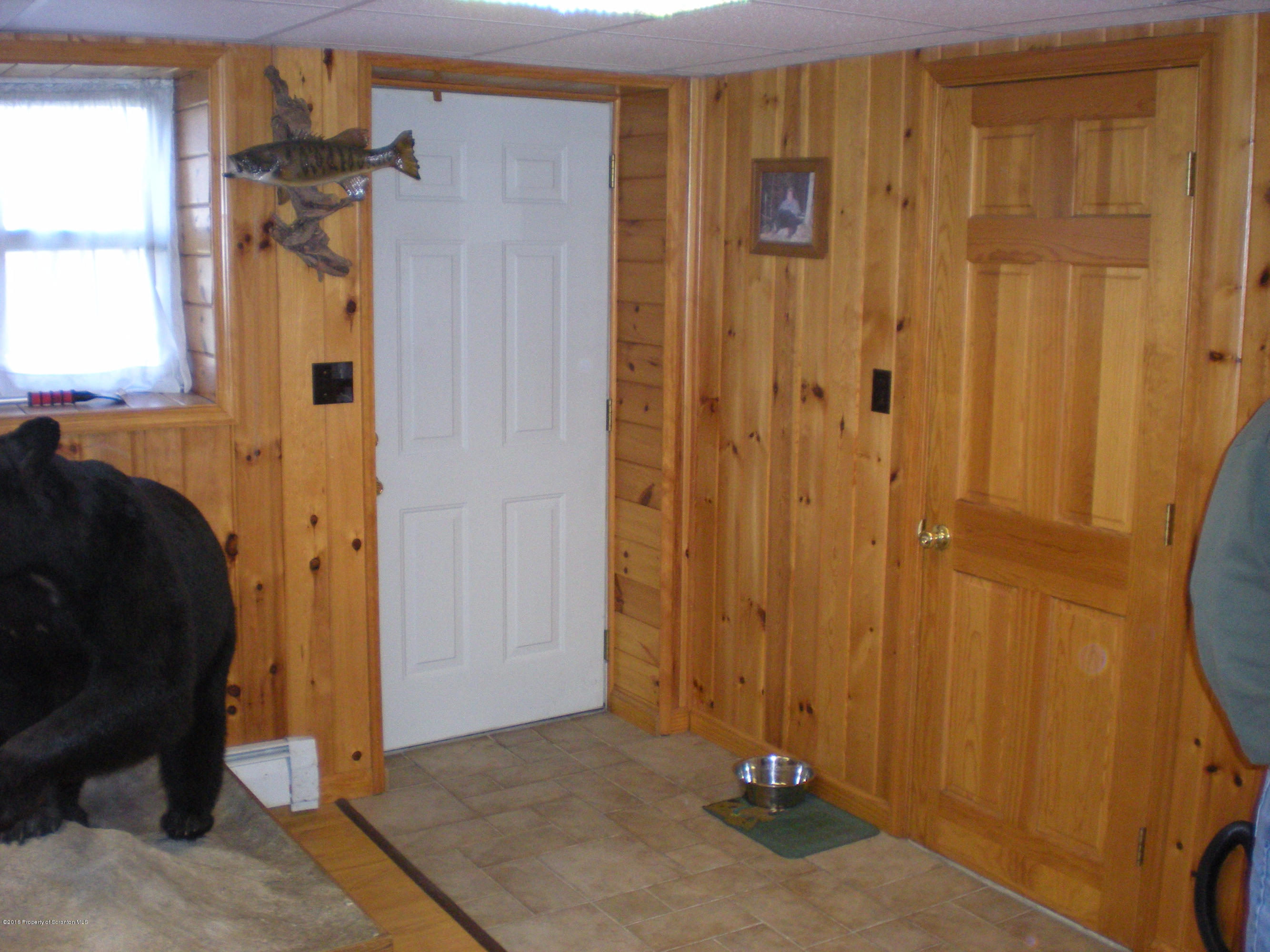 921 Ralph Lane Moosic, PA 18507 - Photo 27 of 32 Gallery Image 27