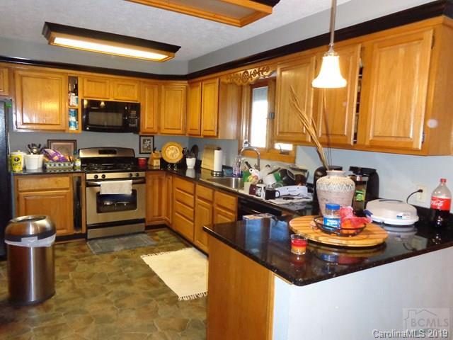 3678 Sundown Road Morganton, NC 28655 - Photo 5 of 17 Gallery Image 5
