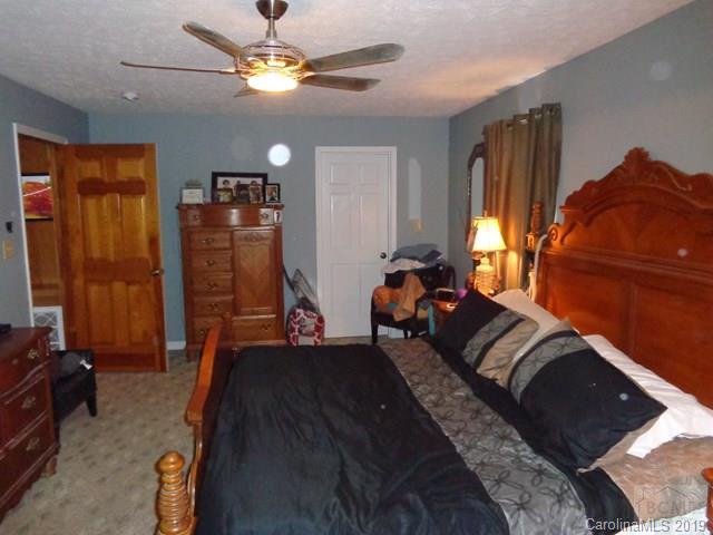 3678 Sundown Road Morganton, NC 28655 - Photo 9 of 17 Gallery Image 9