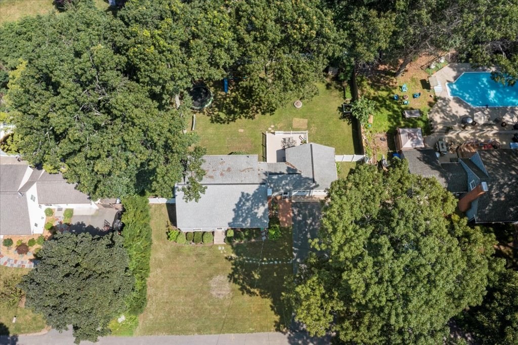 128 Hadley Street Springfield, MA 01118 - Photo 3 of 19