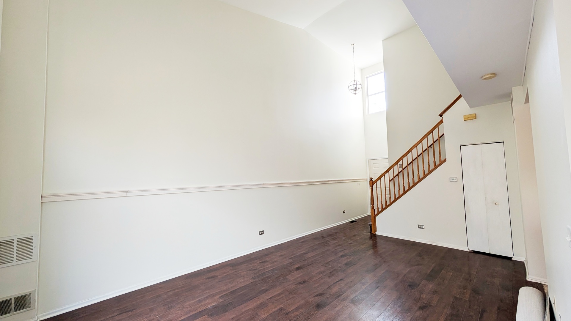 4037 Oak Tree Lane Plainfield, IL 60586 - Photo 2 of 12