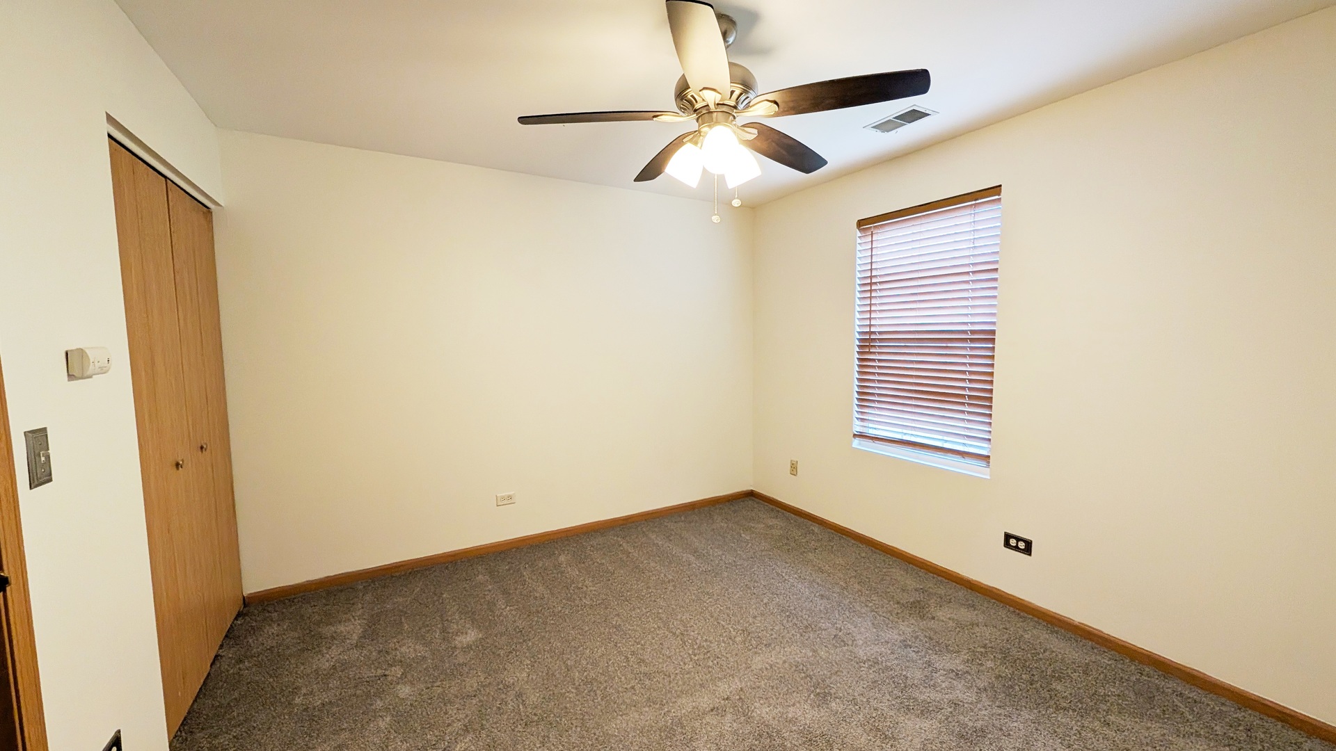 4037 Oak Tree Lane Plainfield, IL 60586 - Photo 8 of 12