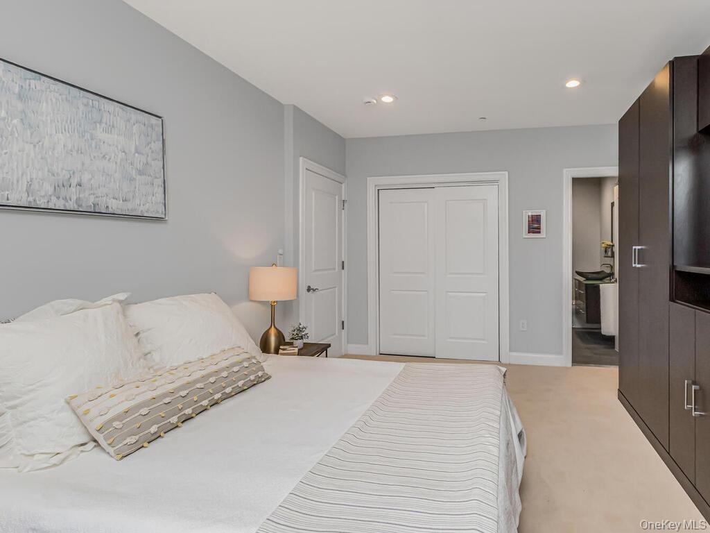 543 Main Street, Unit 407 New Rochelle, NY 10801 - Photo 13 of 25