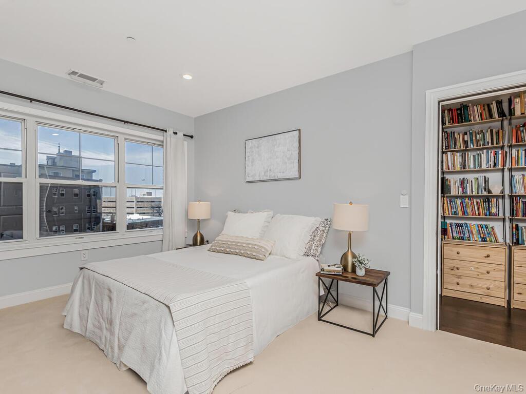 543 Main Street, Unit 407 New Rochelle, NY 10801 - Photo 14 of 25