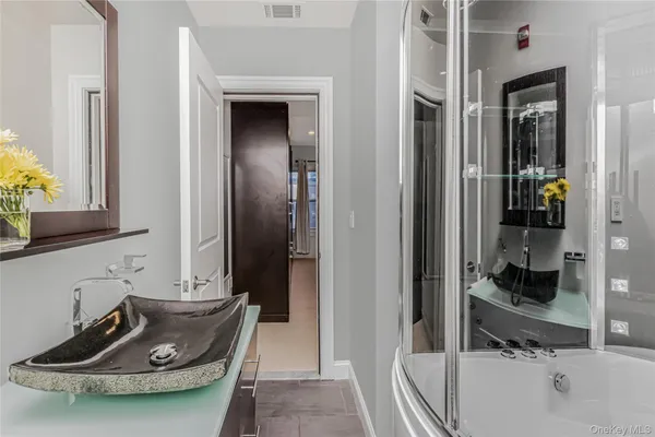 $519,000 | 543 Main Street, Unit 407, New Rochelle, NY 10801