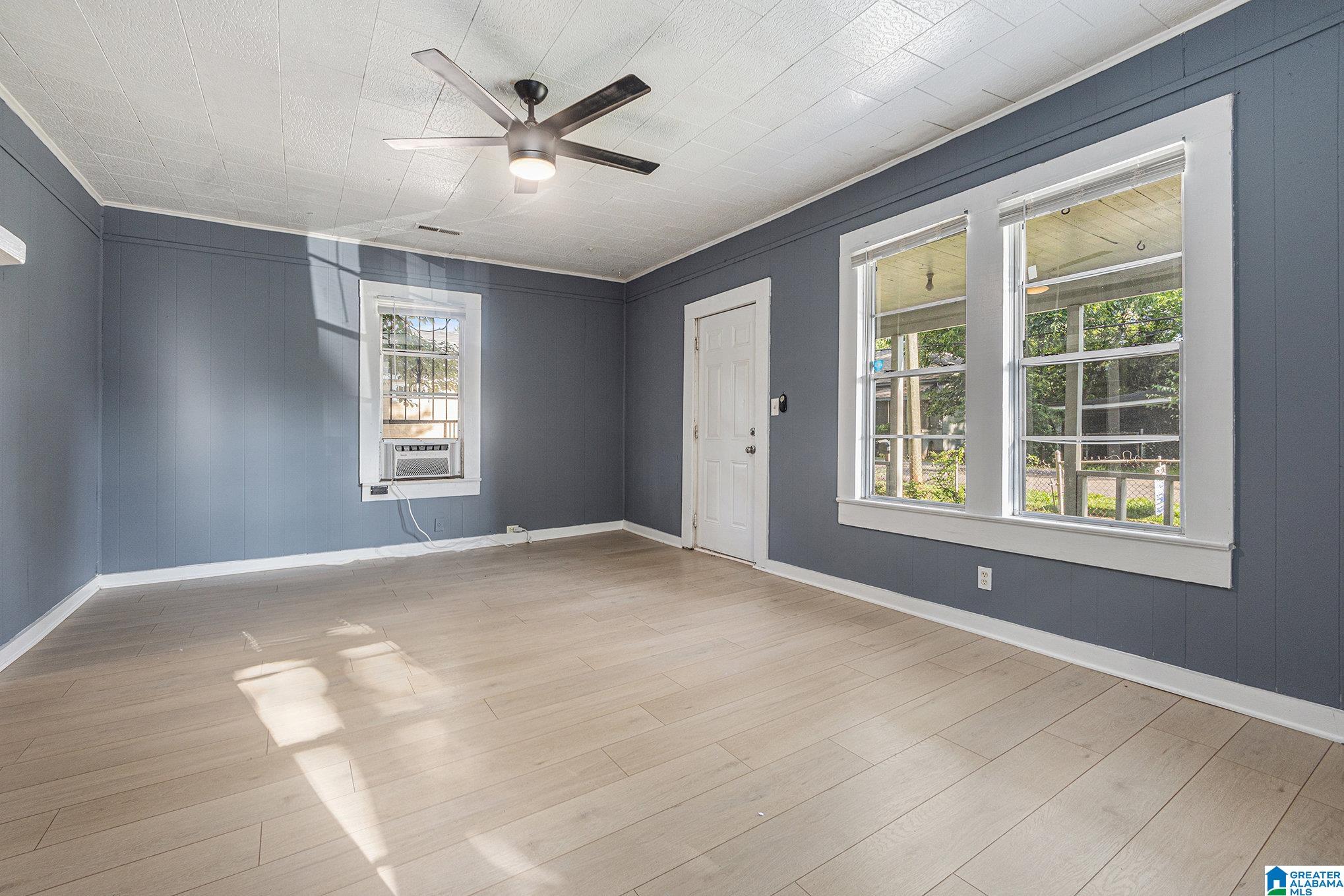 5906 5th Street South Bessemer, AL 35020 - Photo 3 of 10