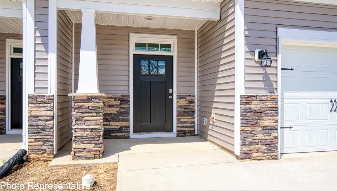 517 Wheatfield Road Fletcher, NC 28732 - Photo 4 of 44