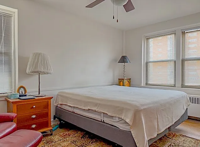 $159,500 | 4900 North Marine Drive, Unit 709, Chicago, IL 60640