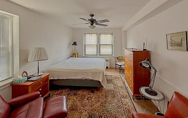 $159,500 | 4900 North Marine Drive, Unit 709, Chicago, IL 60640