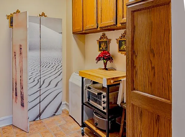 $159,500 | 4900 North Marine Drive, Unit 709, Chicago, IL 60640