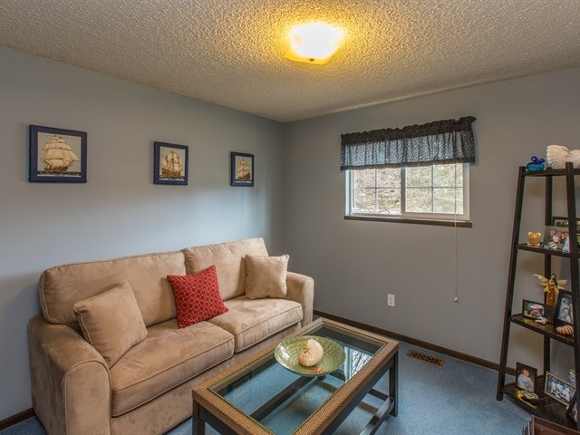 3215 South Woodward Road Spokane Valley, WA 99206 - Photo 12 of 20 Gallery Image 12