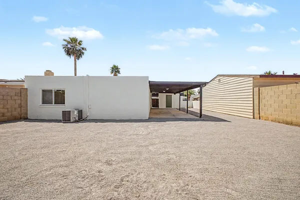 $1,950 | 4127 North 106th Avenue, Phoenix, AZ 85037