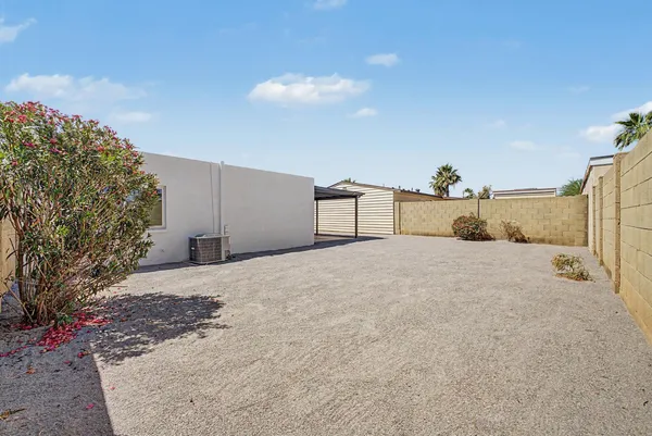 $1,950 | 4127 North 106th Avenue, Phoenix, AZ 85037