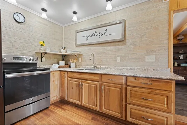 $195,000 | 181 Bob White Drive, Whitney, TX 76692