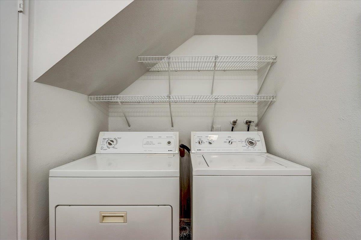 238 Mavis Drive Pleasanton, CA 94566 - Photo 15 of 53 a utility room with dryer and washer