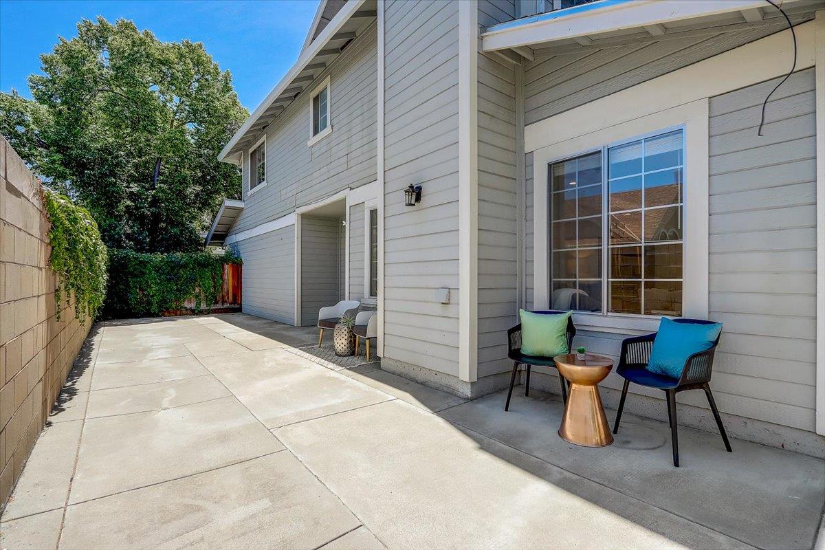 238 Mavis Drive Pleasanton, CA 94566 - Photo 41 of 53 a backyard of a house with table and chairs