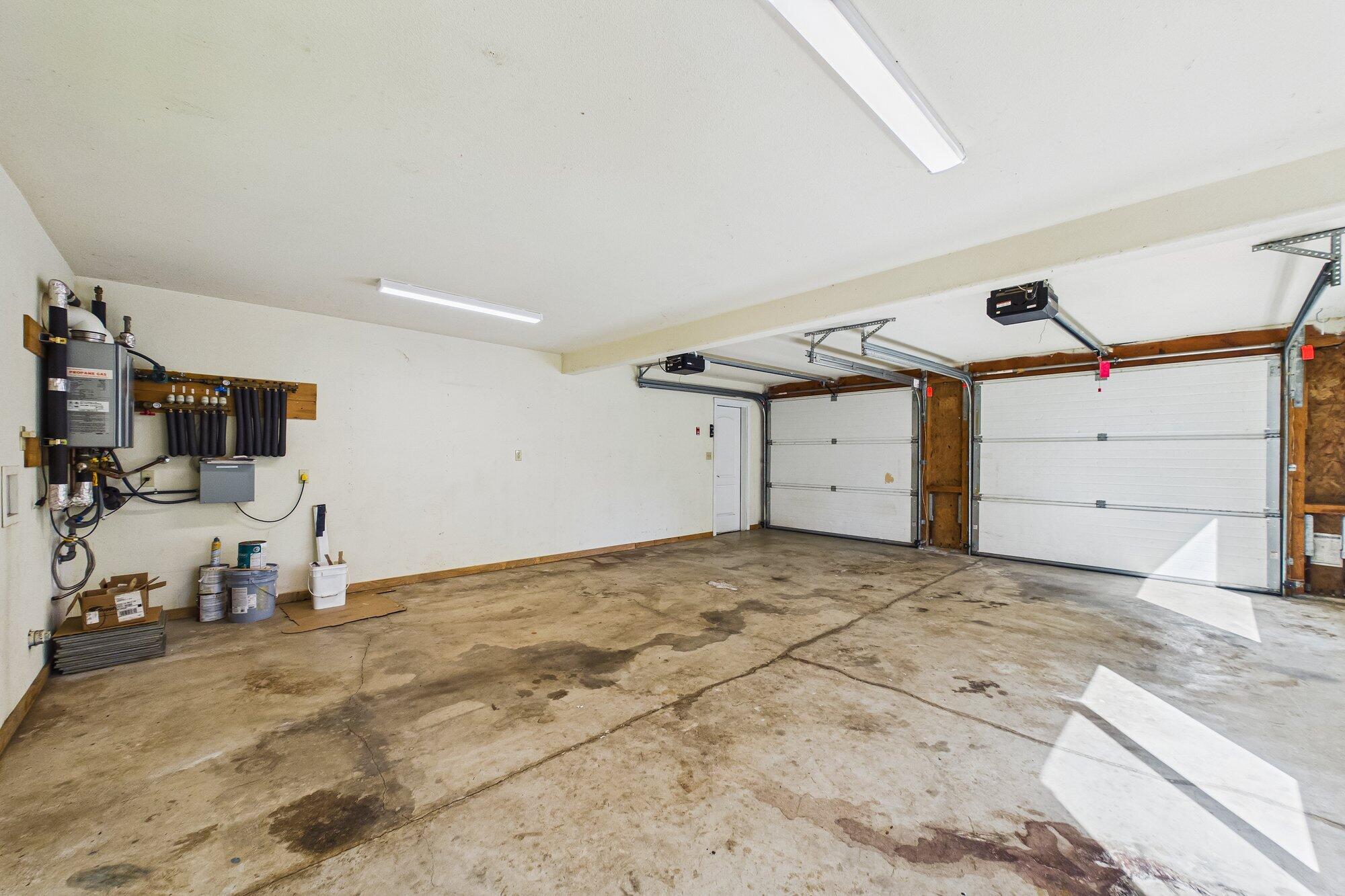 950 Spring Road Shelter Cove, CA 95589 - Photo 18 of 42