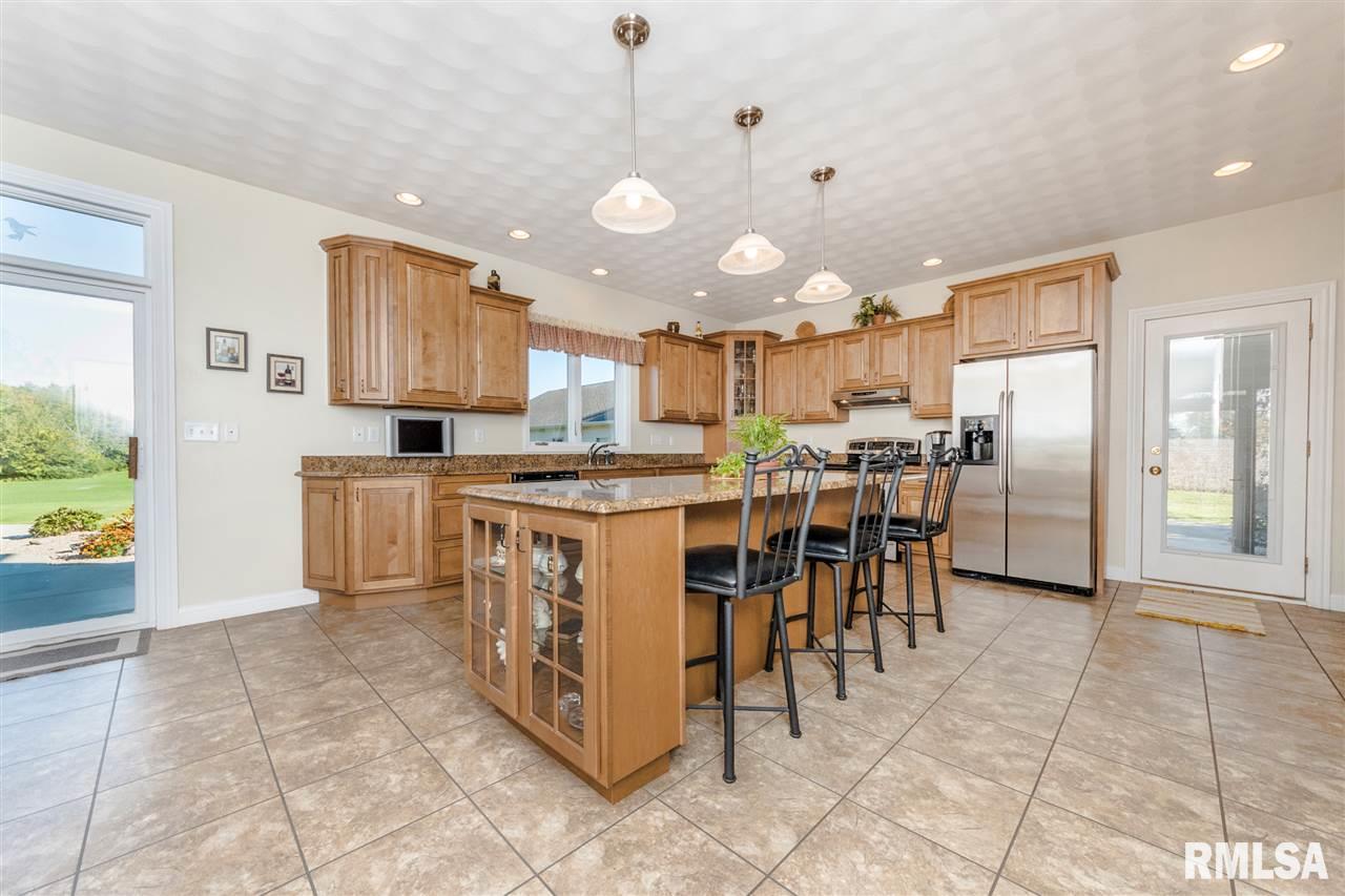 23370 Spring Creek Road Washington, IL 61571 - Photo 13 of 36 Gallery Image 13