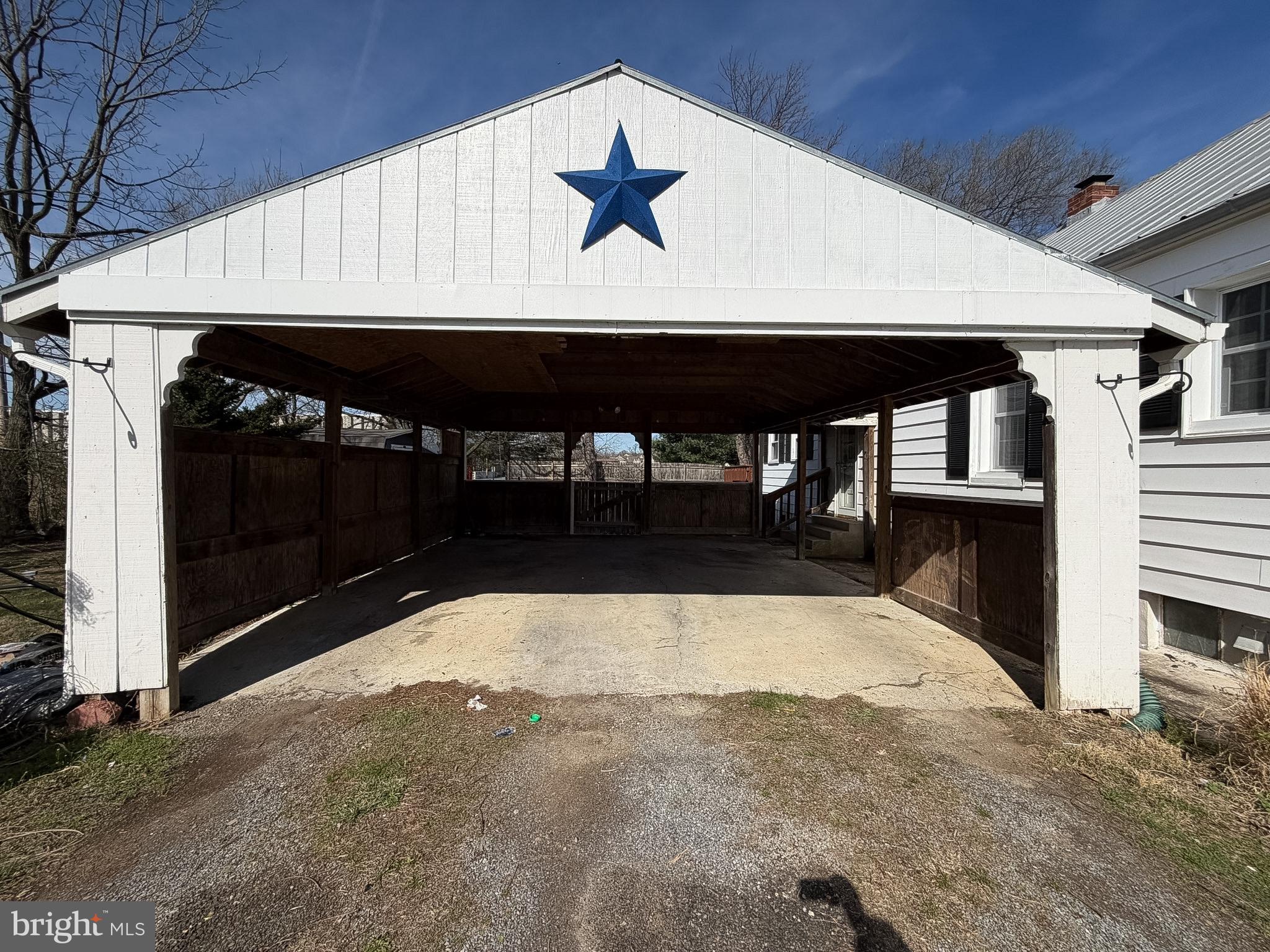 2929 Packer Street Winchester, VA 22601 - Photo 28 of 38 a view of a balcony