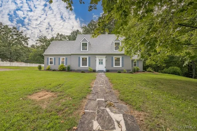 $349,900 | 706 College Avenue, Blackstone, VA 23824