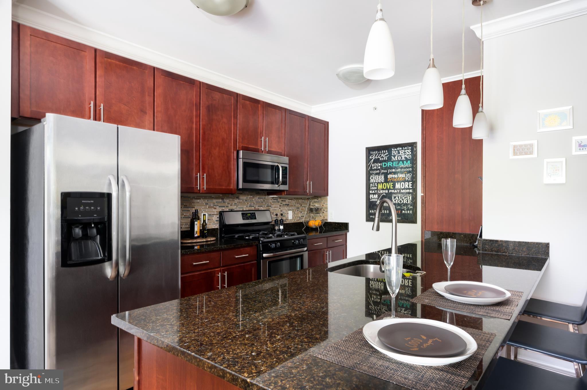 6301 Edsall Road, Unit 109 Alexandria, VA 22312 - Photo 12 of 33