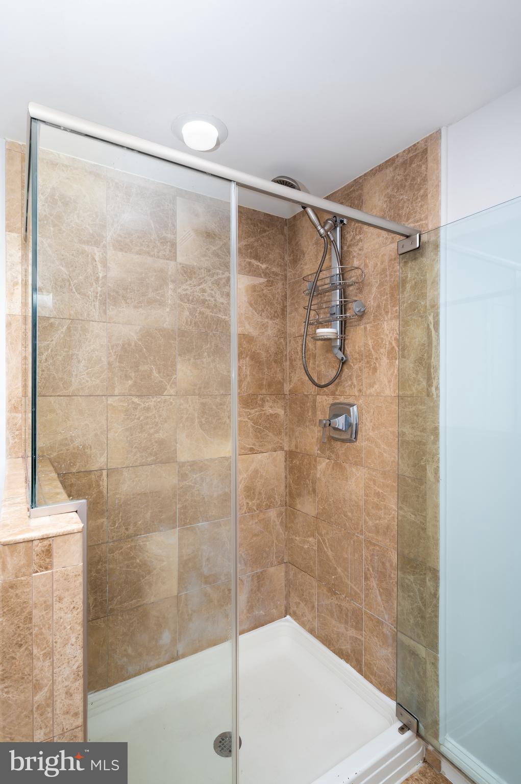 6301 Edsall Road, Unit 109 Alexandria, VA 22312 - Photo 21 of 33