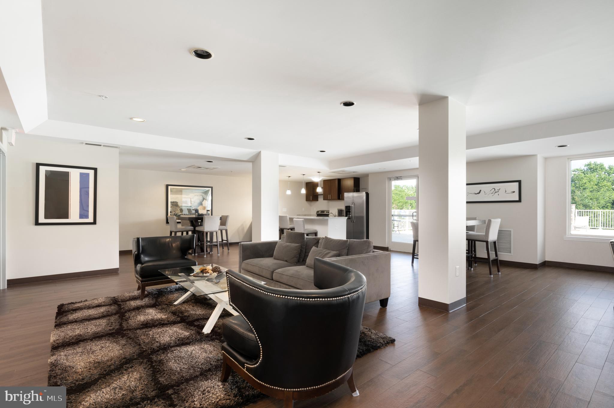 6301 Edsall Road, Unit 109 Alexandria, VA 22312 - Photo 30 of 33