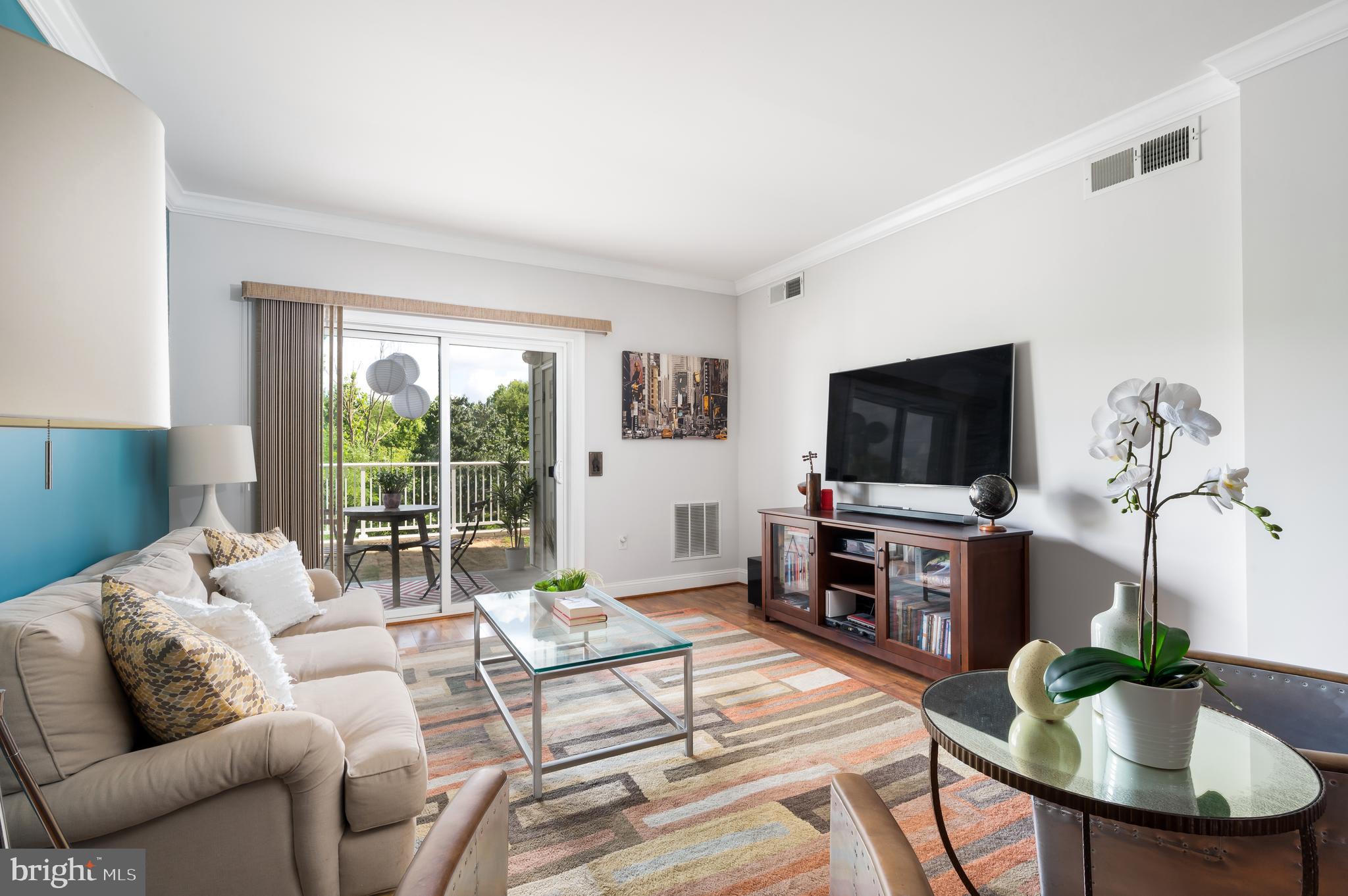 6301 Edsall Road, Unit 109 Alexandria, VA 22312 - Photo 5 of 33