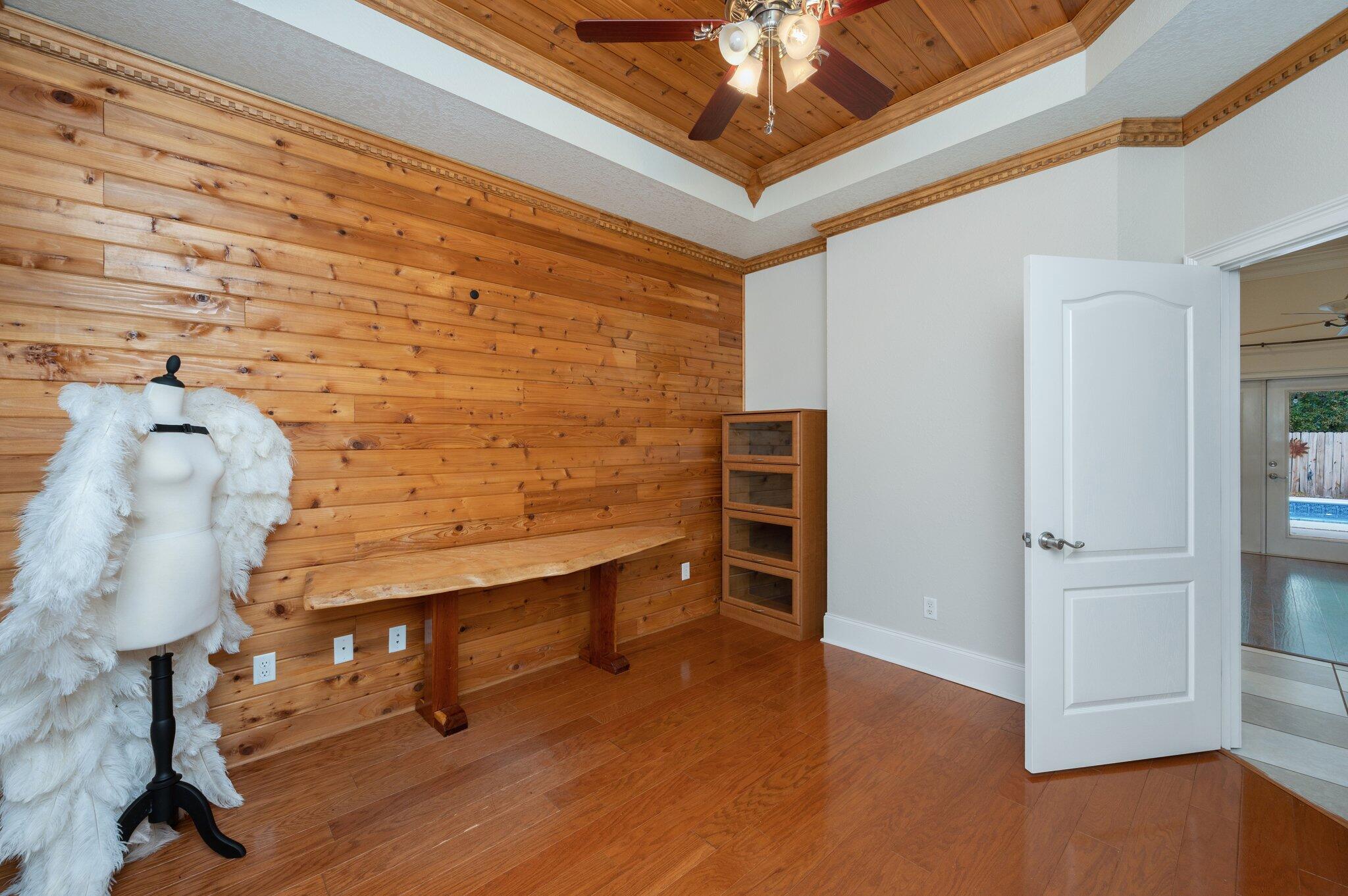 6101 Oak Hill Road Crestview, FL 32536 - Photo 12 of 64 10-web-or-mls-6101 Oak Hill Rd-09