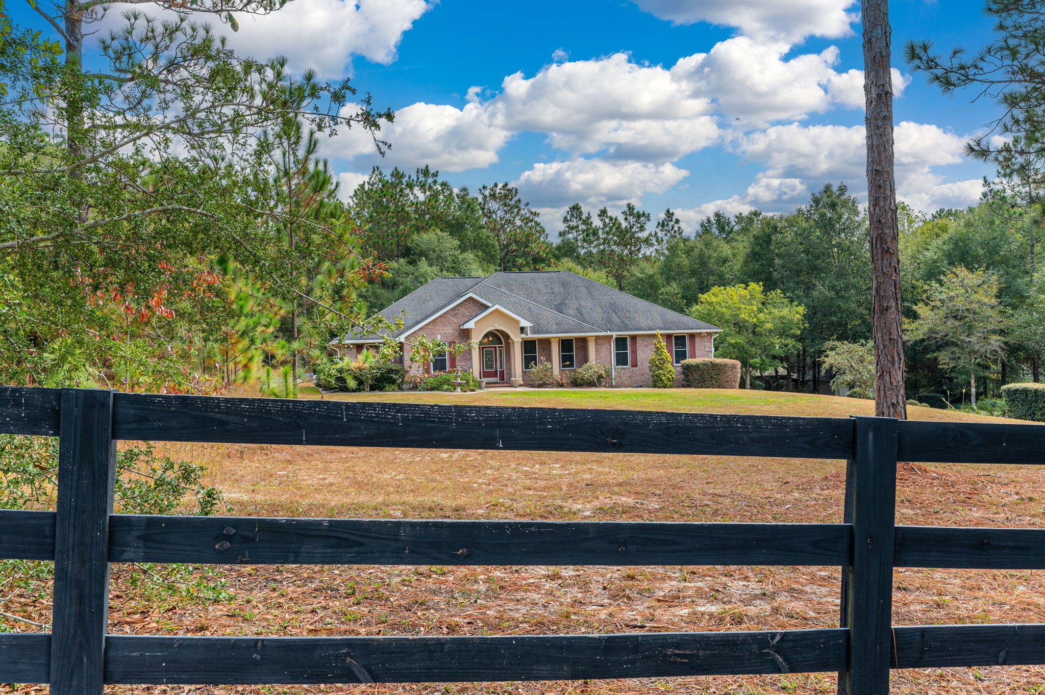 6101 Oak Hill Road Crestview, FL 32536 - Photo 3 of 64 1-web-or-mls-6101 Oak Hill Rd Exterior-1