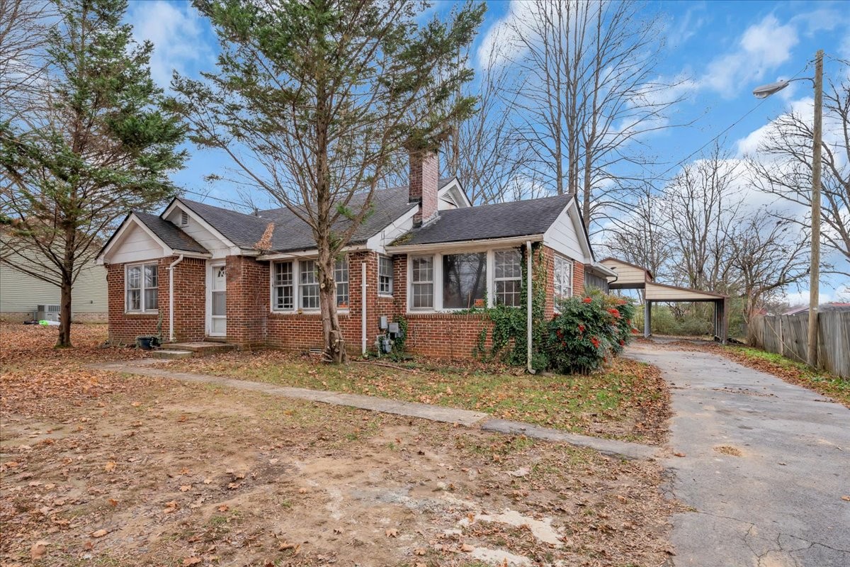 1011 Ovoca Road Tullahoma, TN 37388 - Photo 2 of 17