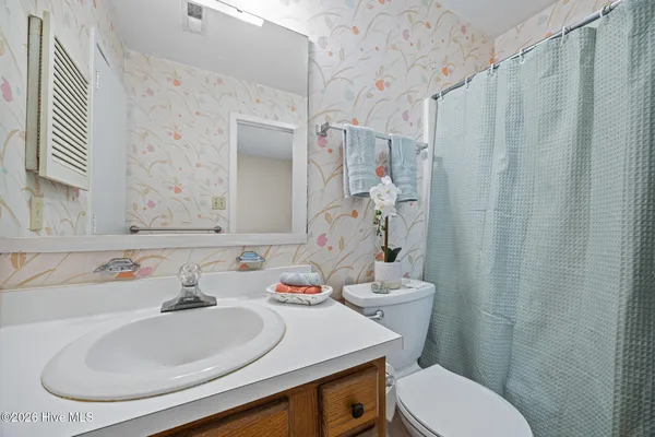 $449,000 | 9100 Reed Drive, Unit 1108, Emerald Isle, NC 28594