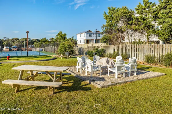 $449,000 | 9100 Reed Drive, Unit 1108, Emerald Isle, NC 28594