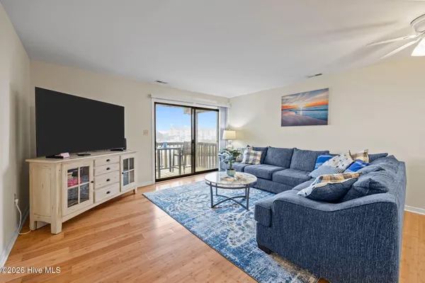 $449,000 | 9100 Reed Drive, Unit 1108, Emerald Isle, NC 28594