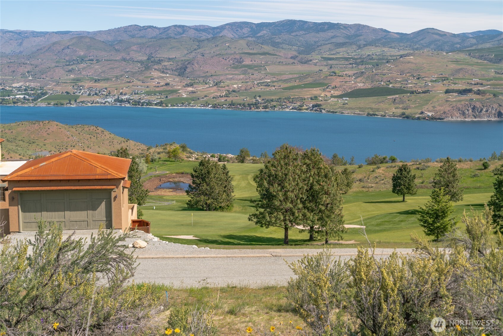 215 Bandera Way Chelan, WA 98816 - Photo 6 of 30