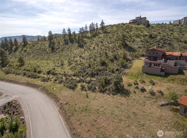 $239,950 | 215 Bandera Way, Chelan, WA 98816