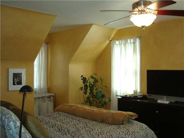 4816 Brookville Road Indianapolis, IN 46201 - Photo 14 of 21 Gallery Image 14
