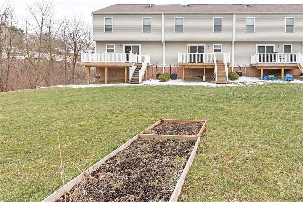 124 Lockheed Drive Coraopolis, PA 15108 - Photo 21 of 23