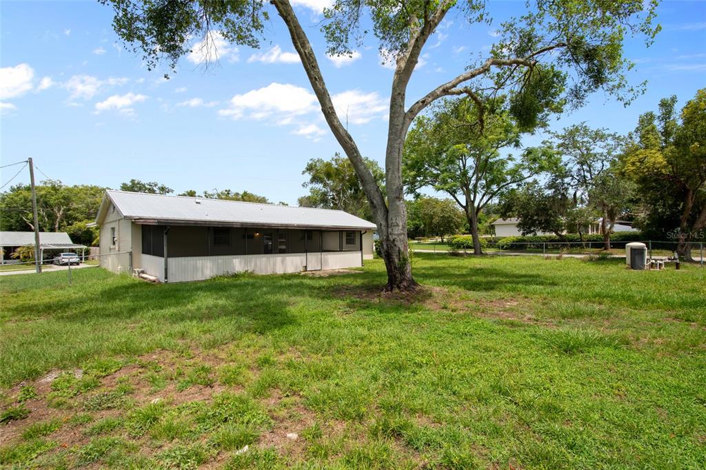 111 Amigos Road DeBary, FL 32713 - Photo 26 of 29
