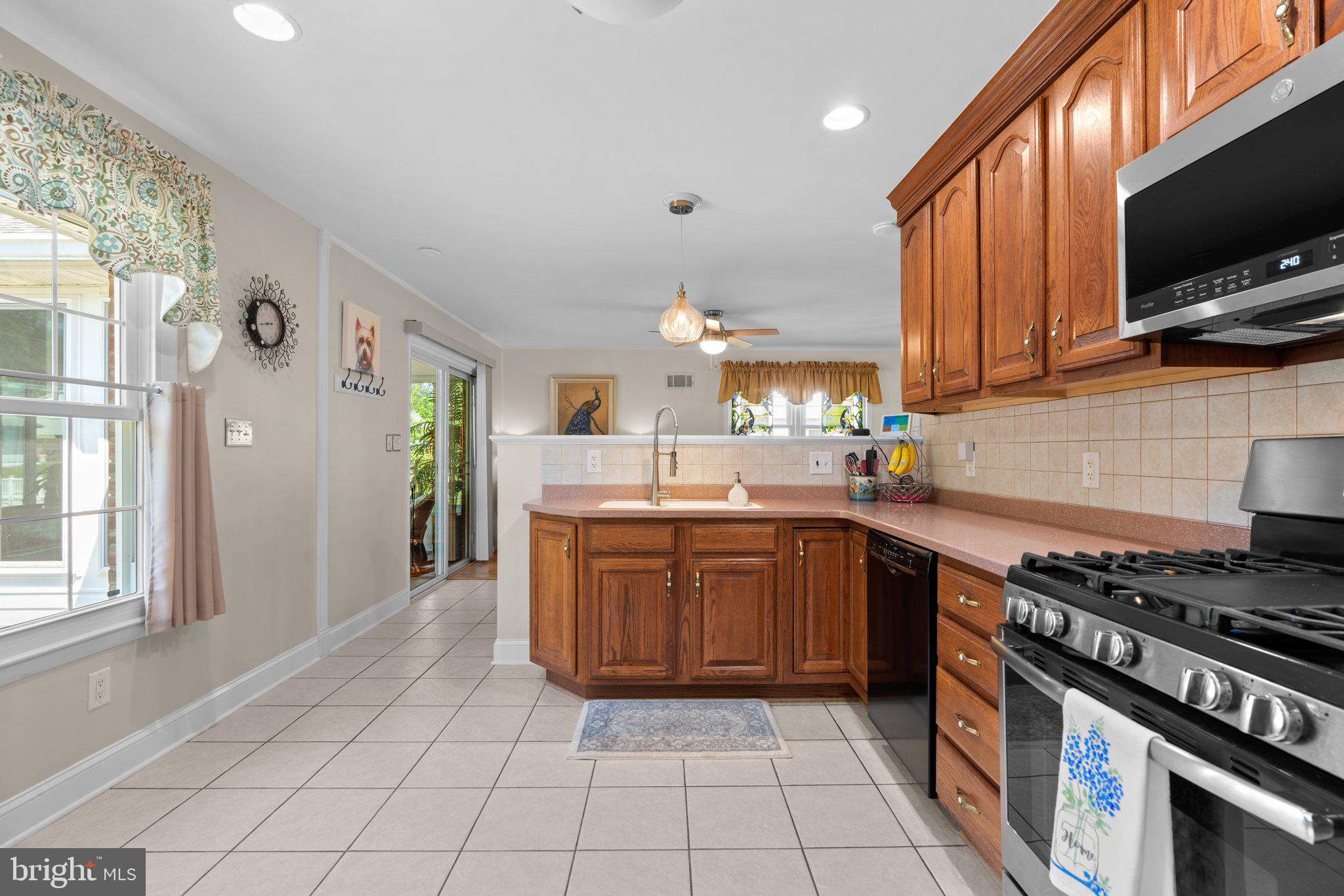 606 Shipley Road Linthicum Heights, MD 21090 - Photo 13 of 53 Gallery Image 13
