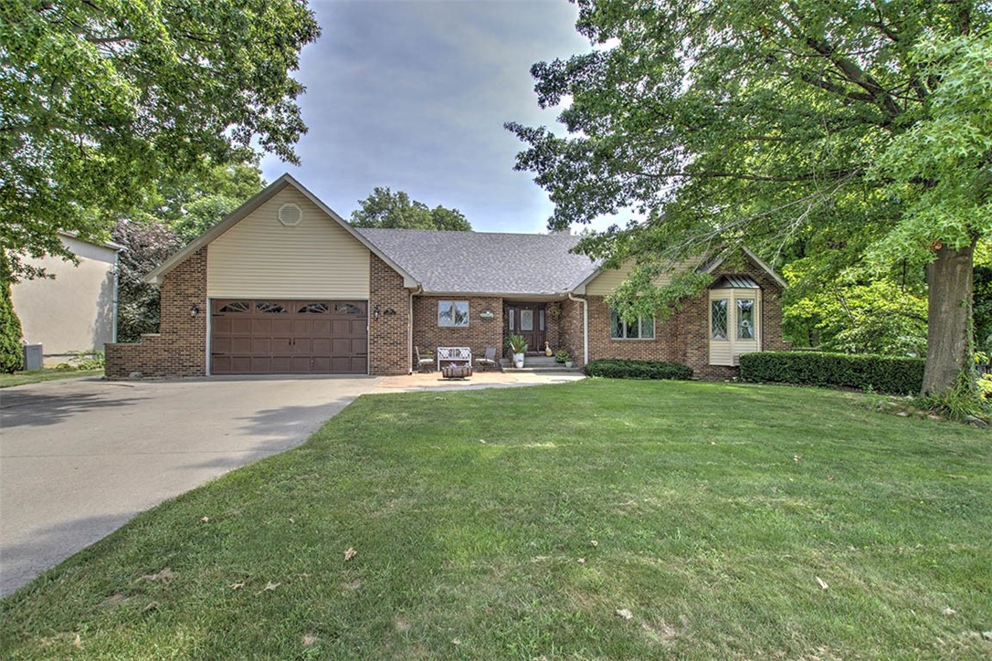 1190 Wedgewood Court Decatur, IL 62526 - Photo 1 of 43 Gallery Image 1