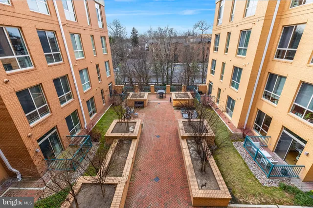 $649,000 | 2200 North Westmoreland Street, Unit 420, Arlington, VA 22213