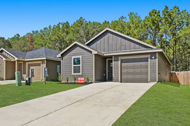 $202,990 | 12319 McCrorey Trails Court, Conroe, TX 77303