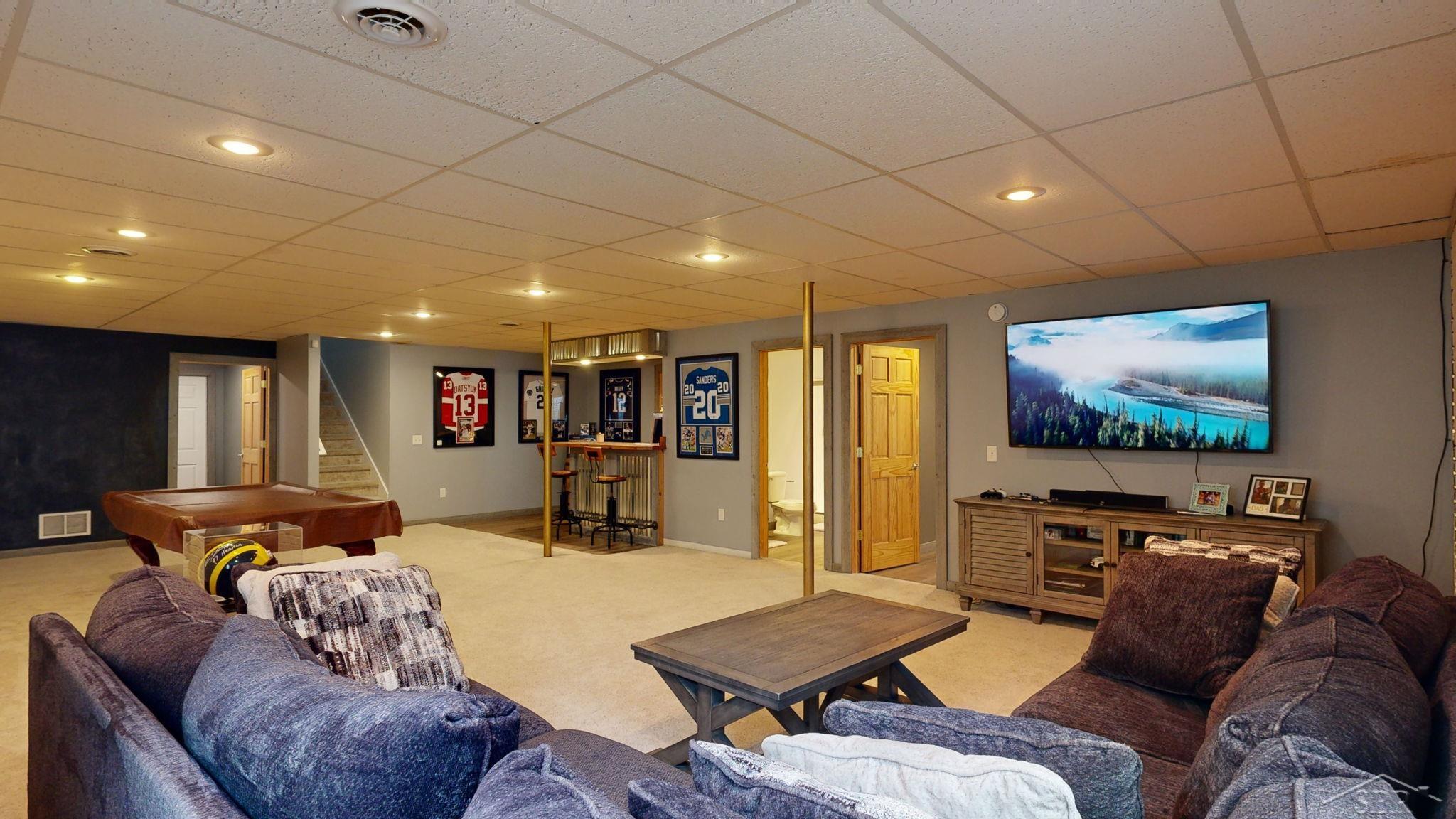 8549 Summer Ridge Drive Freeland, MI 48623 - Photo 32 of 57 50125396-31.JPG