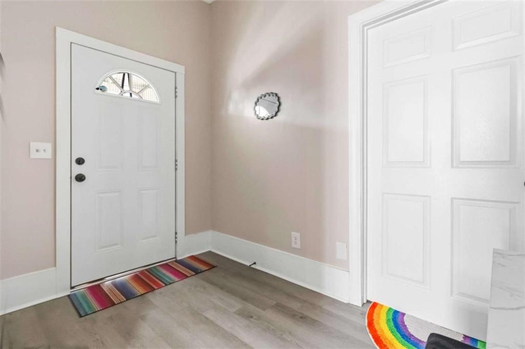 949 East Solomon Street Griffin, GA 30223 - Photo 5 of 26 a view of an empty room