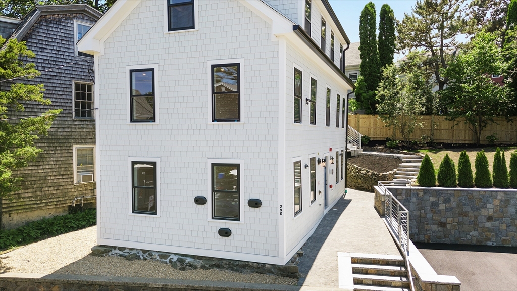 290 Washington Street, Unit 2 Marblehead, MA 01945 - Photo 25 of 25 a view of a large building with many windows