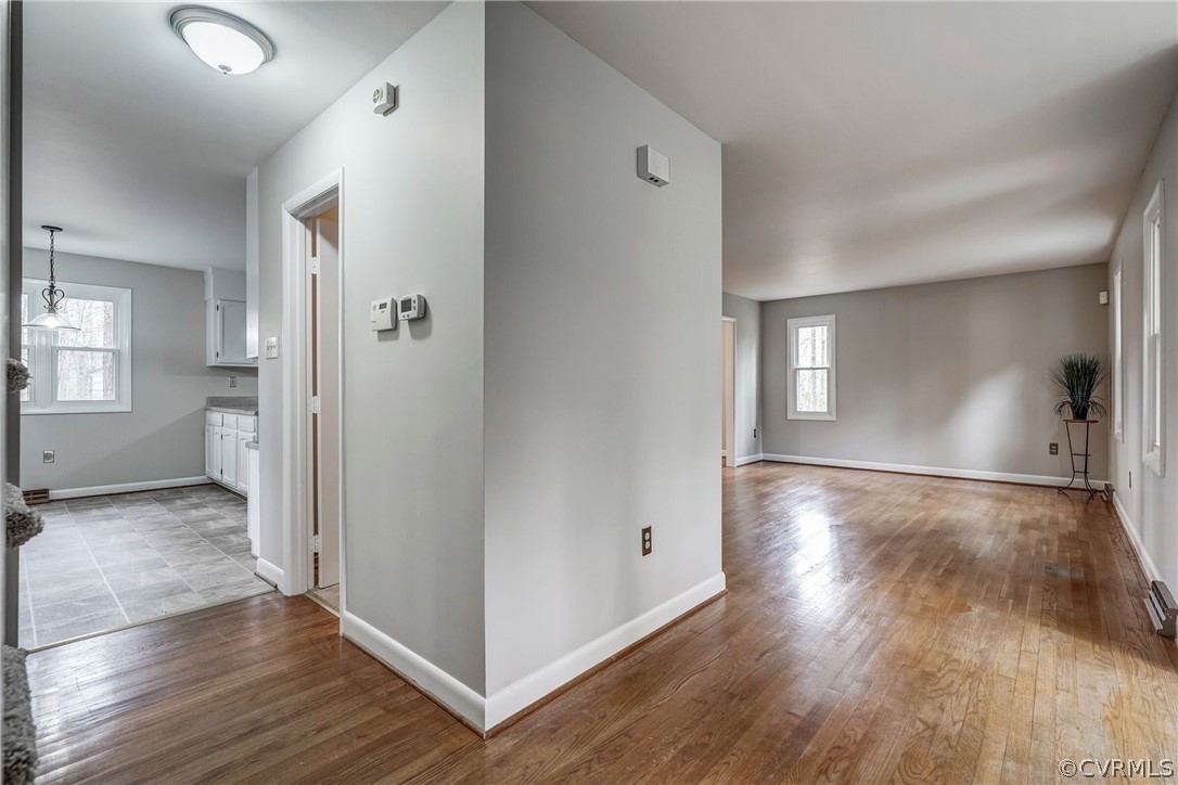 11526 Stillbrook Road Chesterfield, VA 23236 - Photo 4 of 49 Gallery Image 4