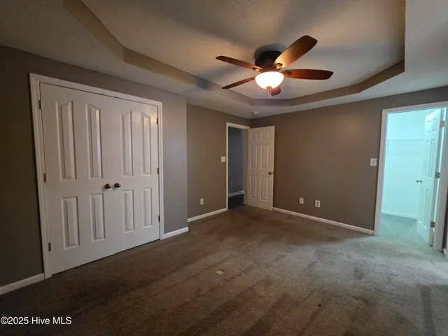 $1,600 | 105 Marina Leigh Drive, Hubert, NC 28539