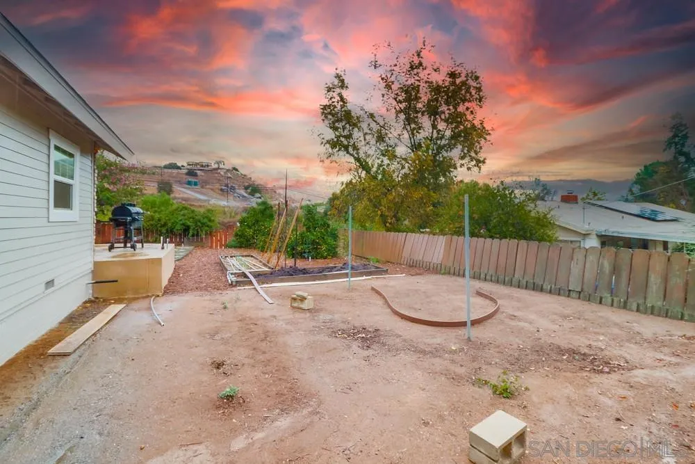 11461 Posthill Place Lakeside, CA 92040 - Photo 45 of 46 a view of a backyard with swimming pool